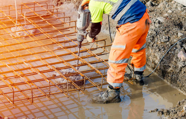 Best Concrete Driveway Installation in Richgrove, CA